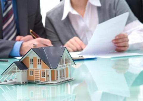 Daşınmaz əmlak agenti/ makler tələb olunur